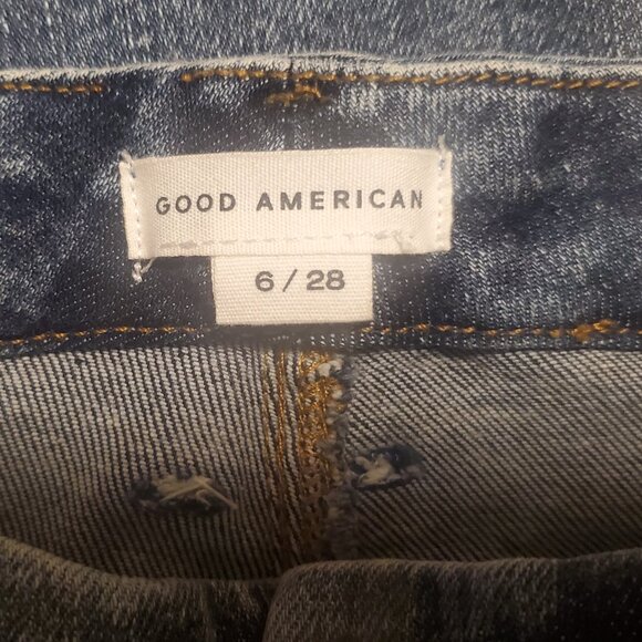 Good American Petite Straight Jeans - Picture 4 of 5